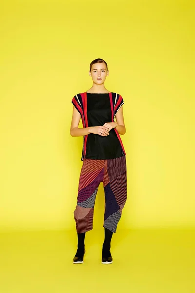 Look 18